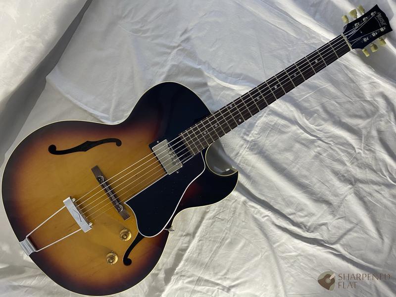 Archtop Tribute AT101 Classic フルアコ